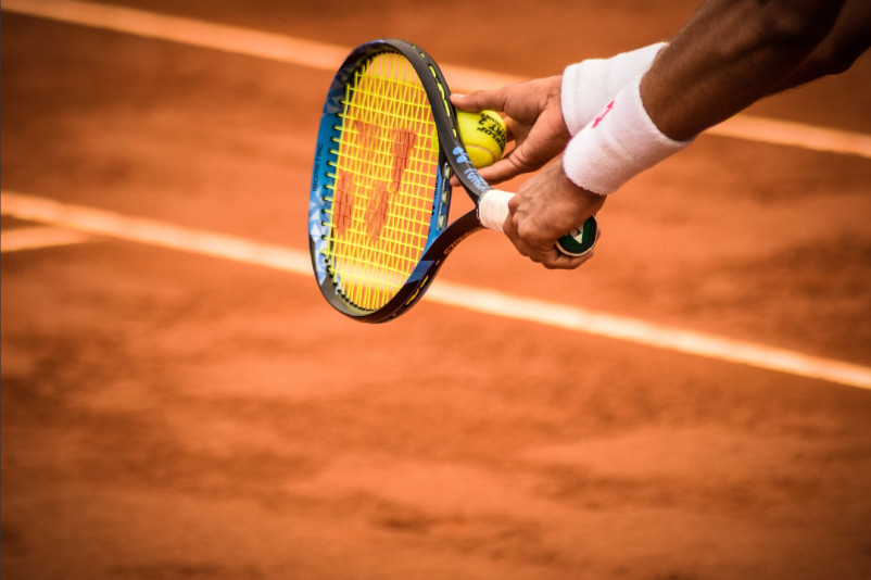 ¿Qué beneficios nos otorgan los deportes de raqueta?