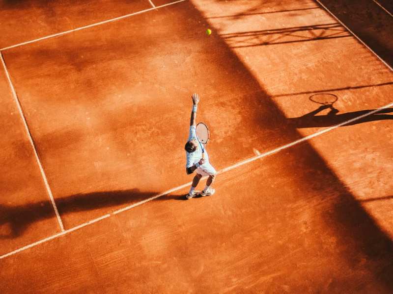 Aprender a encontrar raquetas de tenis